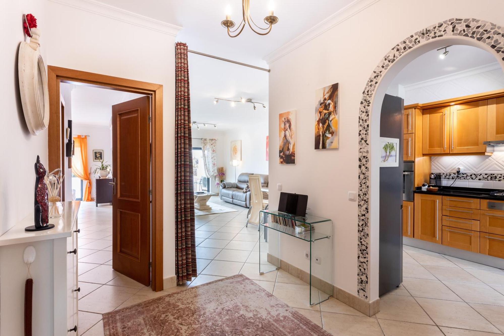 Great 2 Bedroom Apartment With Communal Pool Λάγος Εξωτερικό φωτογραφία