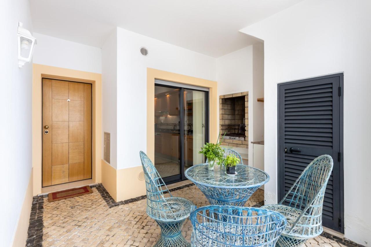 Great 2 Bedroom Apartment With Communal Pool Λάγος Εξωτερικό φωτογραφία