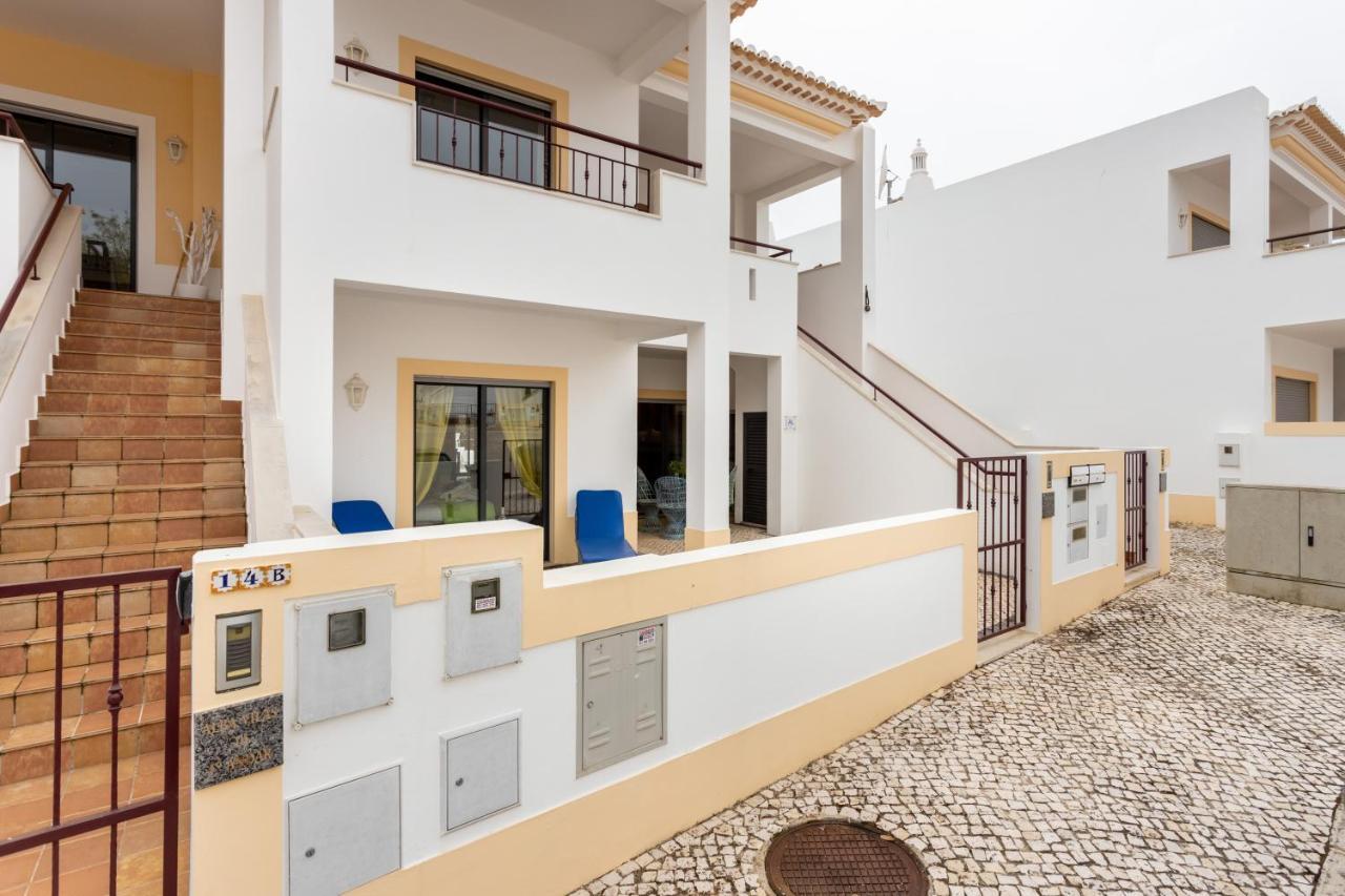 Great 2 Bedroom Apartment With Communal Pool Λάγος Εξωτερικό φωτογραφία
