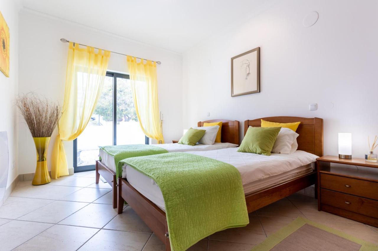 Great 2 Bedroom Apartment With Communal Pool Λάγος Εξωτερικό φωτογραφία